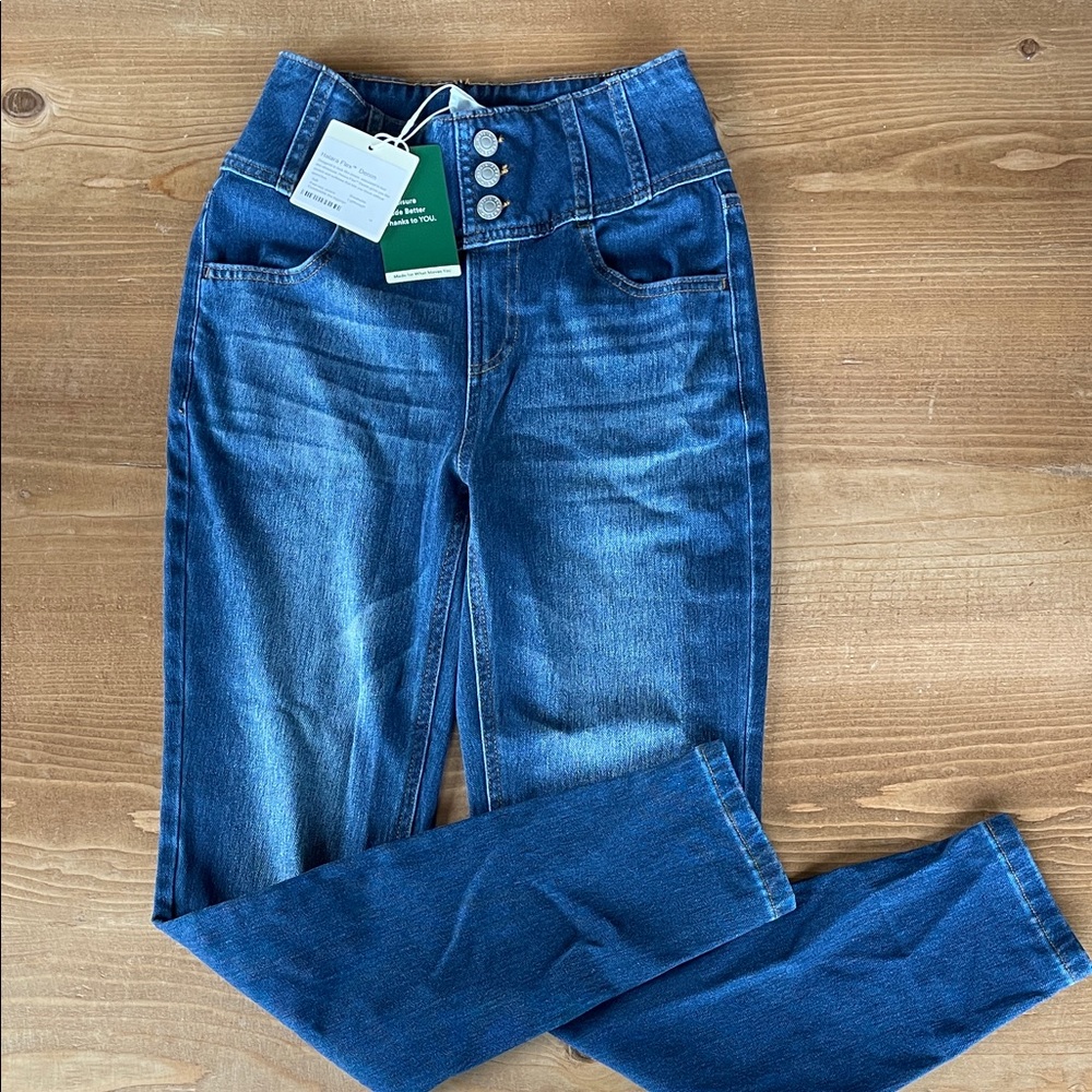 Halara Women’s High Rise Blue Denim Jeans